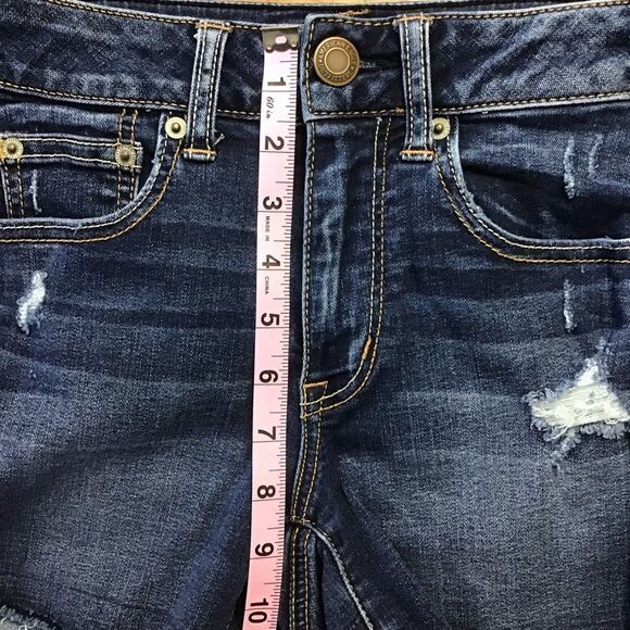 Aeo high-rise shortie distressed shorts size 2 stretchy ripped dark blue denim - Picture 5 of 11